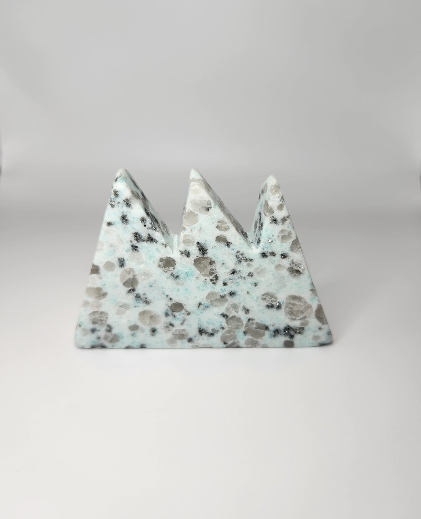 Kiwi Jasper Mountain