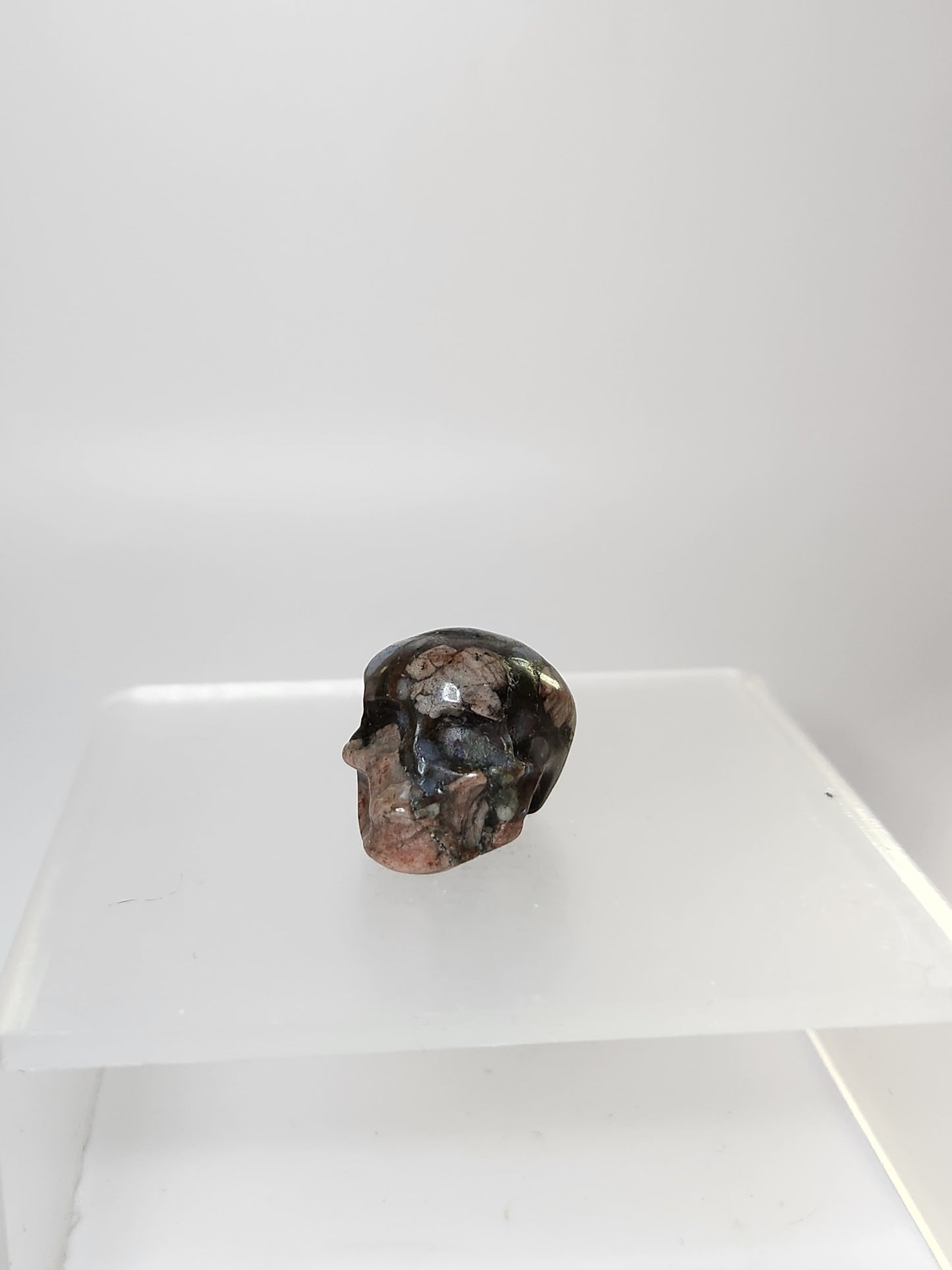 Skull Carving - Mini