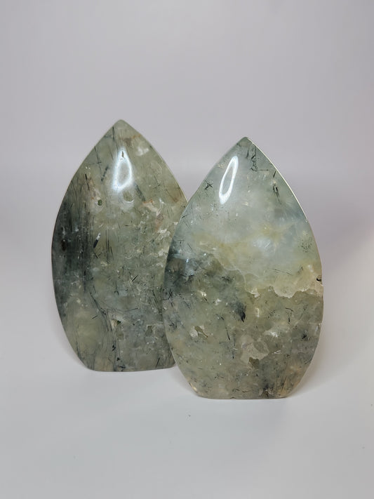 Prehnite Tear Drop Flame
