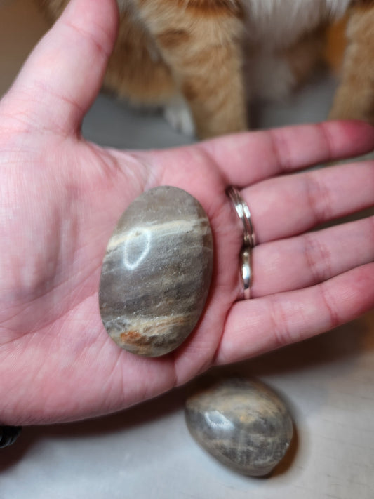 Moonstone Mini Palm Stone