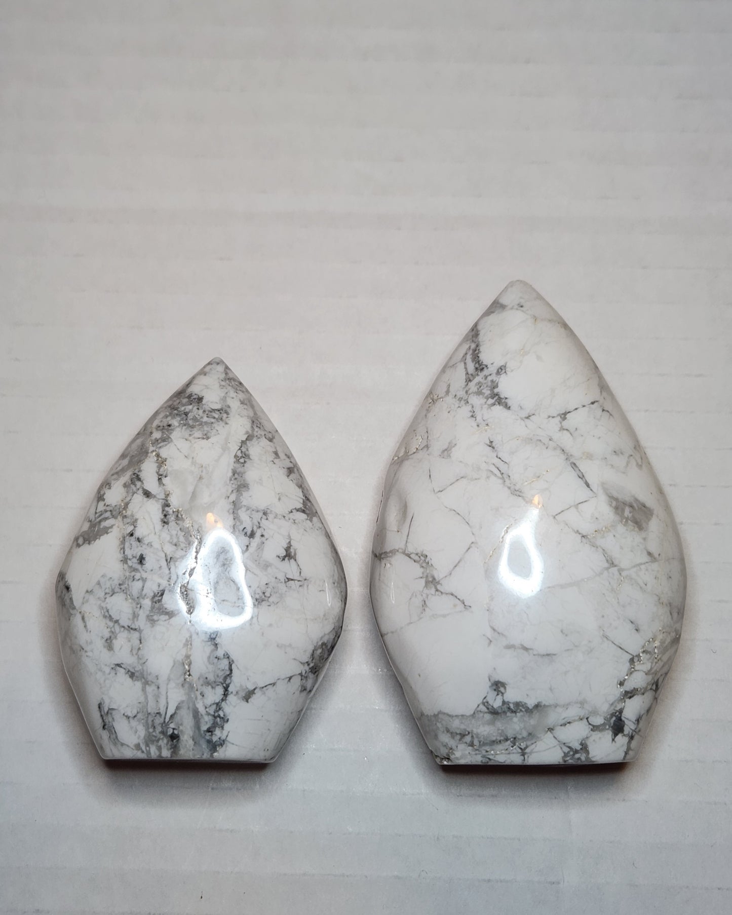 Howlite Tear Drop Flame