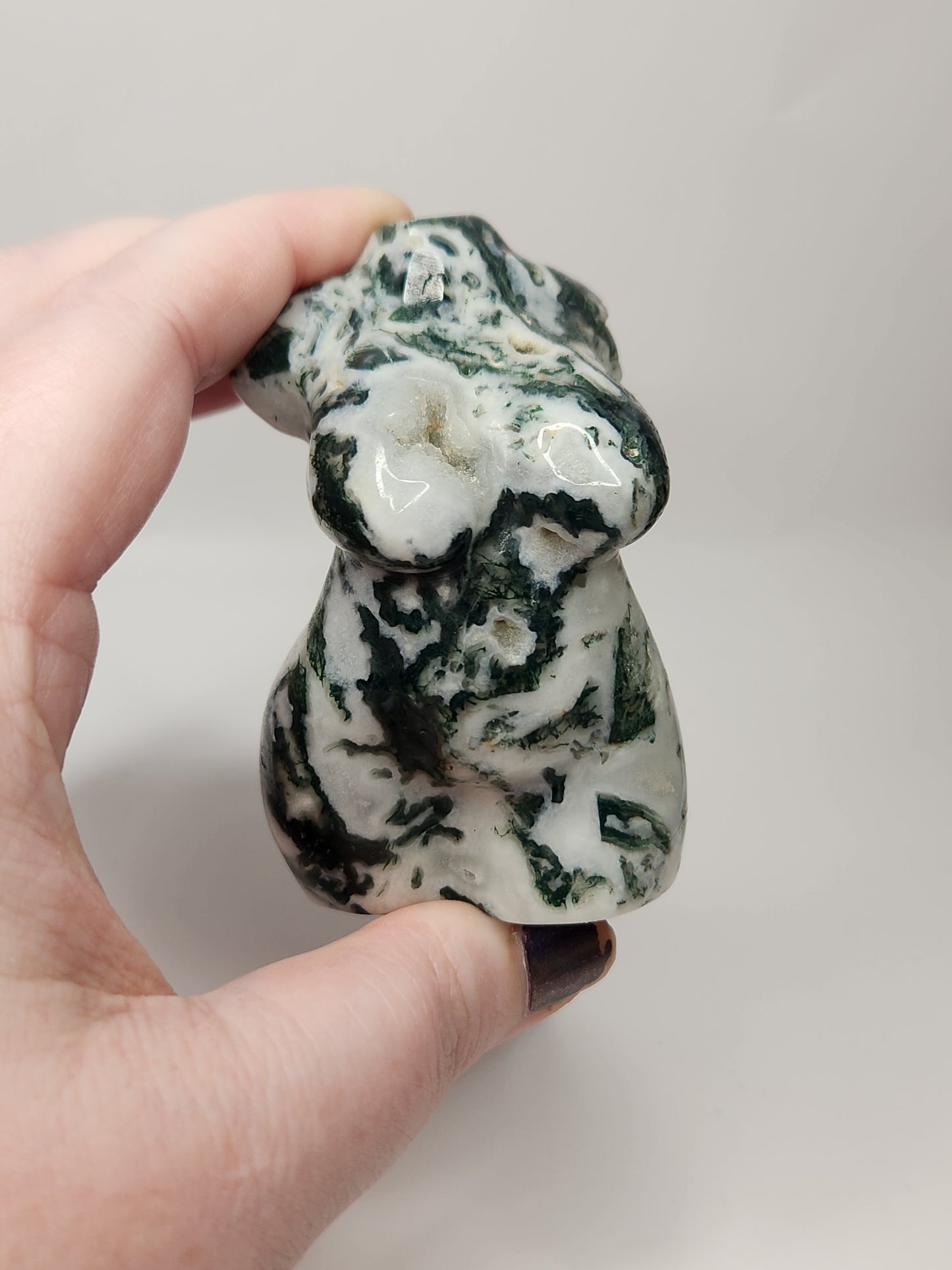 Tree Agate Goddess Body