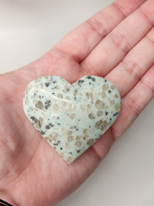 Kiwi Jasper Heart