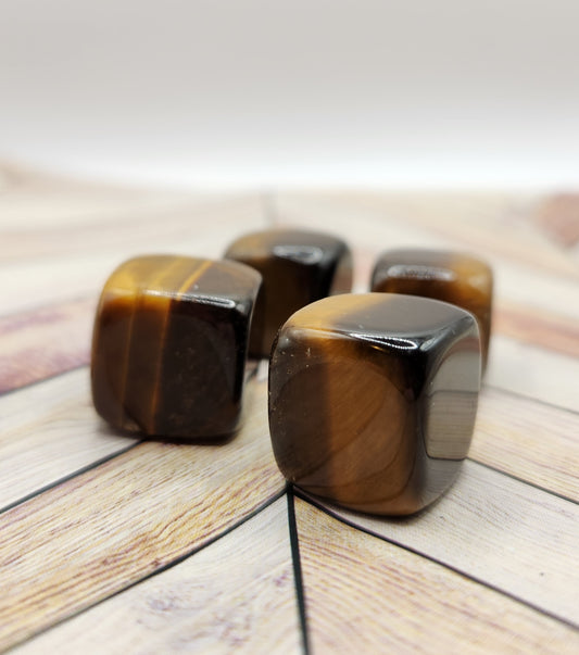 Tiger Eye Cube