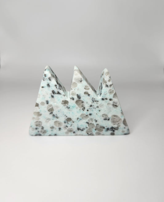 Kiwi Jasper Mountain