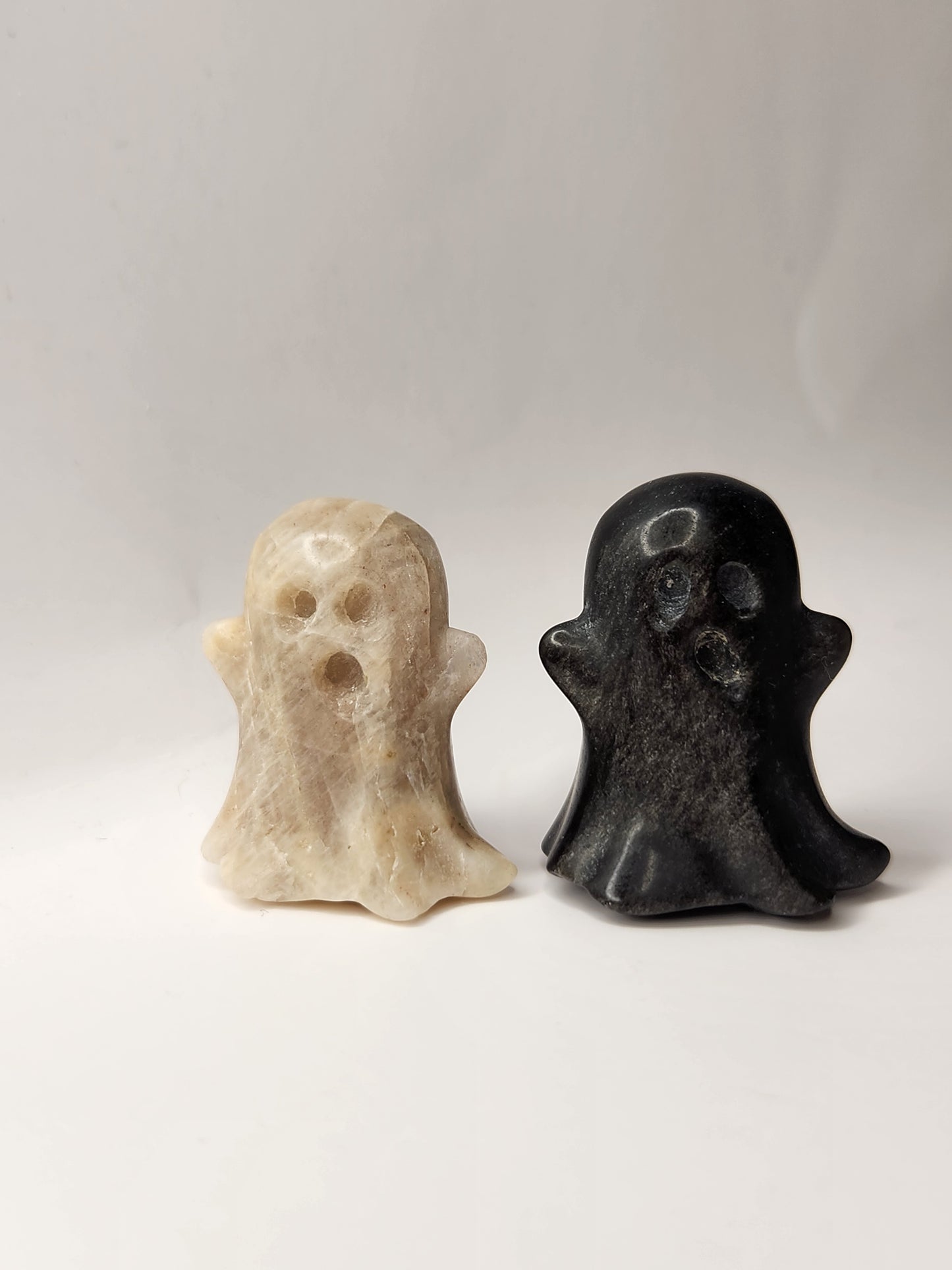 Mini Ghost Carving - tall